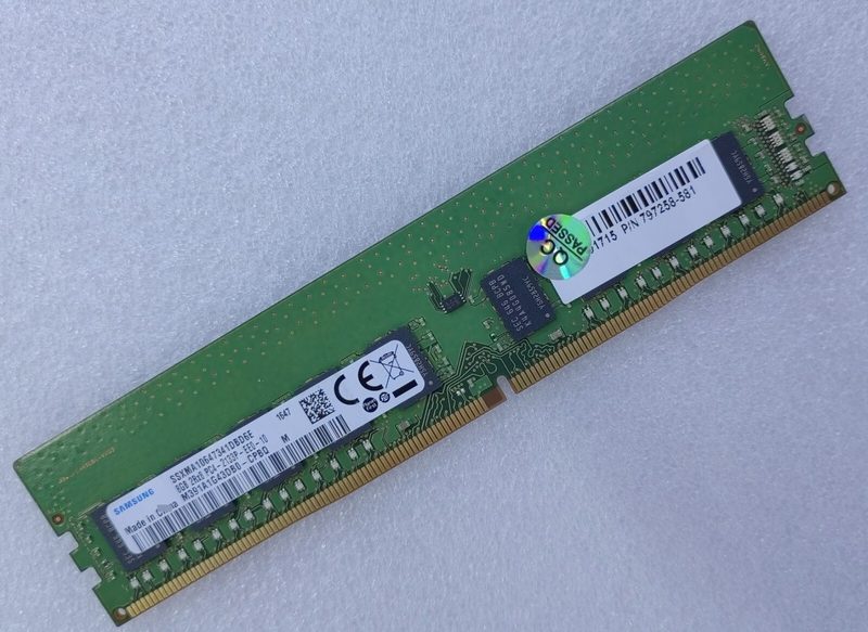 Модуль памяти Samsung M391A1G43DB0-CPBQ