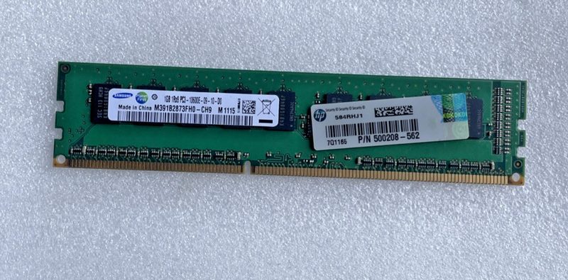Модуль памяти HPE M391B2873FH0-CH9