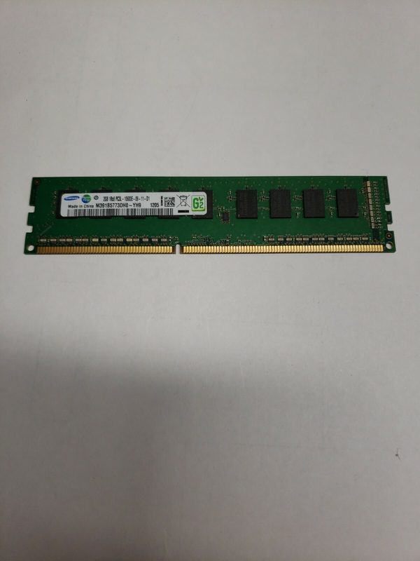 Модуль памяти Samsung M391B5773DH0-YH9