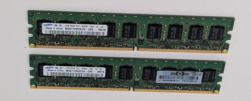 Модуль памяти Samsung M391T2953EZ3-CE6