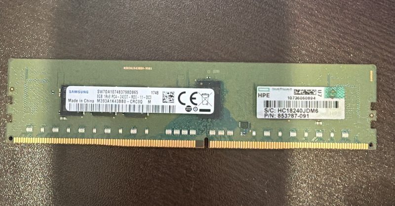 Модуль памяти Samsung M393A1K43BB0-CRC0Q