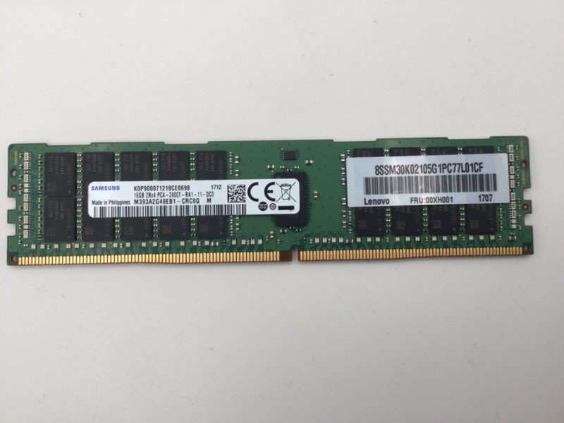 Модуль памяти Samsung M393A2G40EB1-CRC0Q
