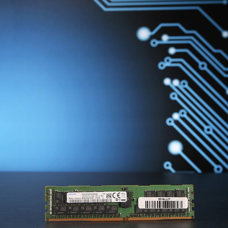 Модуль памяти Samsung M393A4K40CB2-CTD6Y
