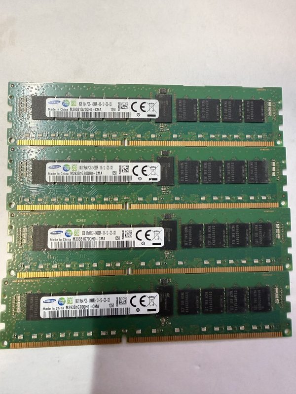 Модуль памяти Samsung M393B1G70QH0