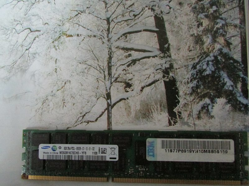 Модуль памяти Samsung M393B1K70CH0-YF8