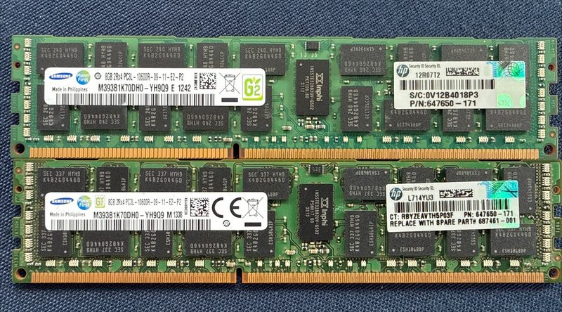 Модуль памяти Samsung M393B1K70DH0-YH9Q9