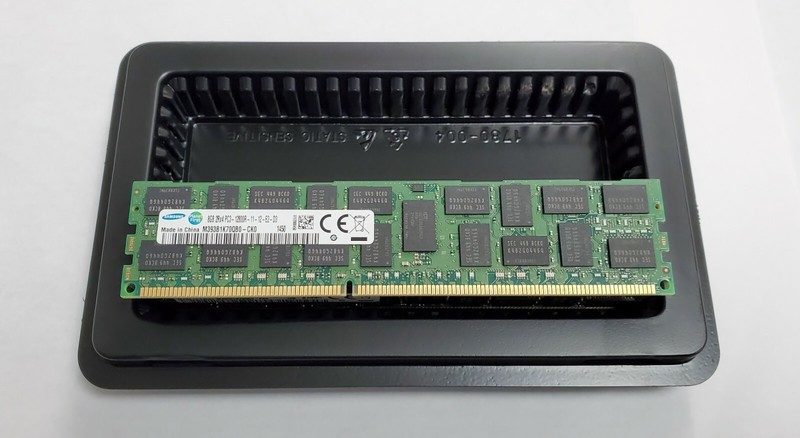 Модуль памяти Samsung M393B1K70QB0-CK0