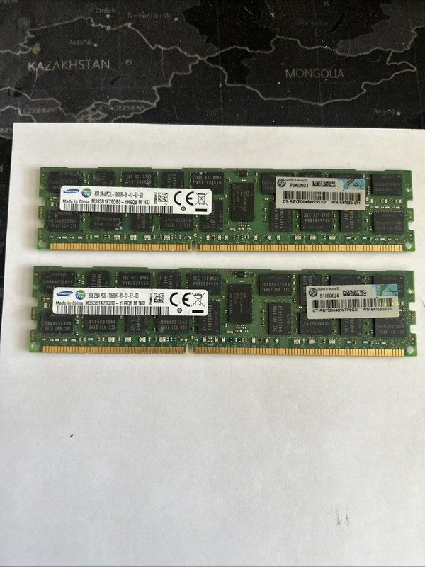 Модуль памяти Samsung M393B1K70QB0-YH9Q8