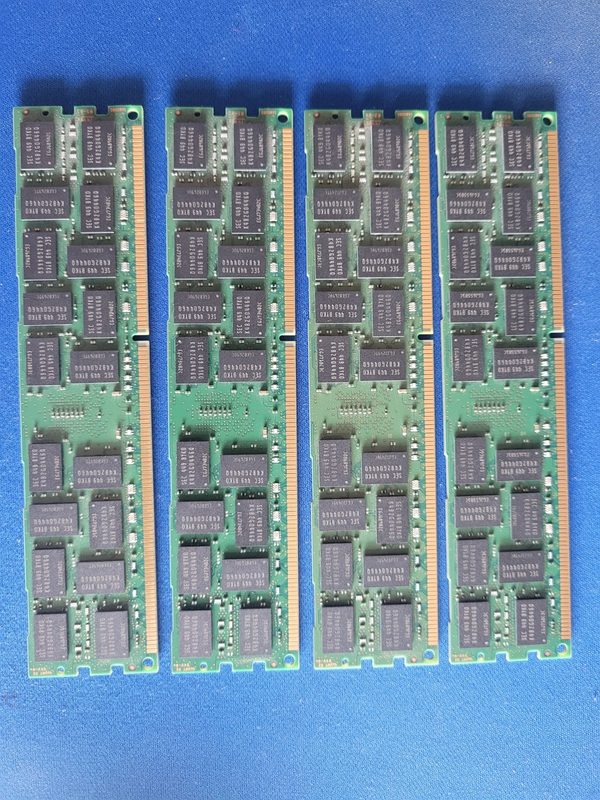 Модуль памяти Cisco M393B1K70QB0