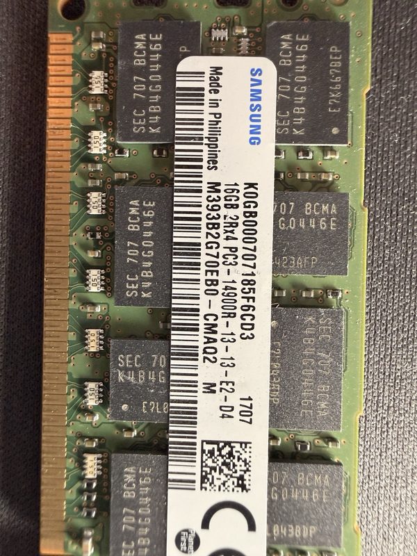 Модуль памяти Samsung M393B2G70EB0-CMAQ2