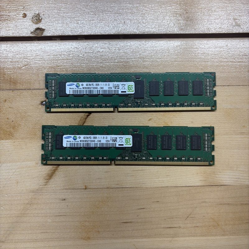 Модуль памяти Samsung M393B5273DH0-CK0