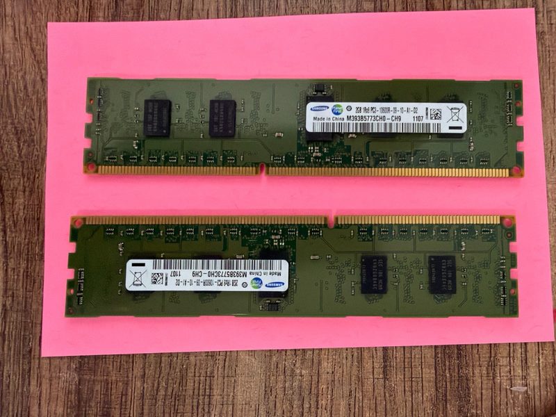 Модуль памяти Samsung M393B5773CH0-CH