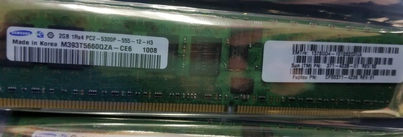 Модуль памяти Samsung M393T5660QZA-CE6