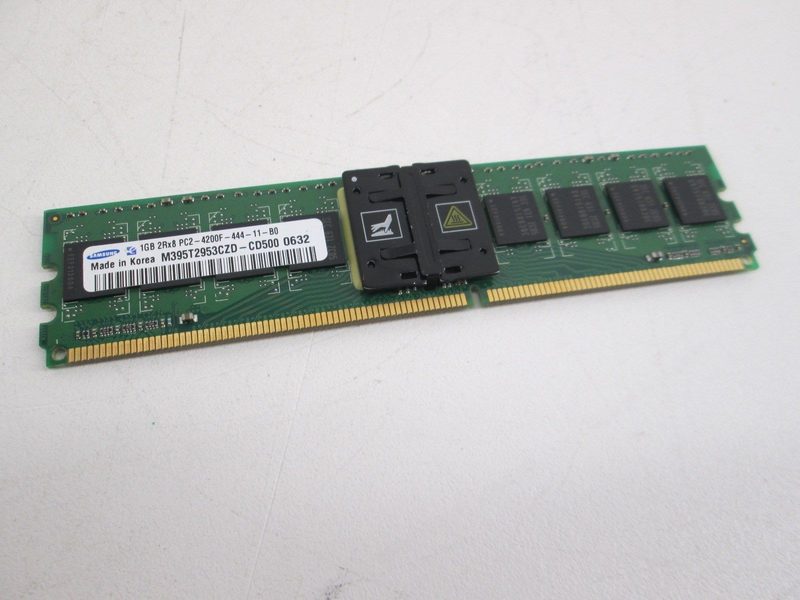Модуль памяти Samsung M395T2953CZD-CD500