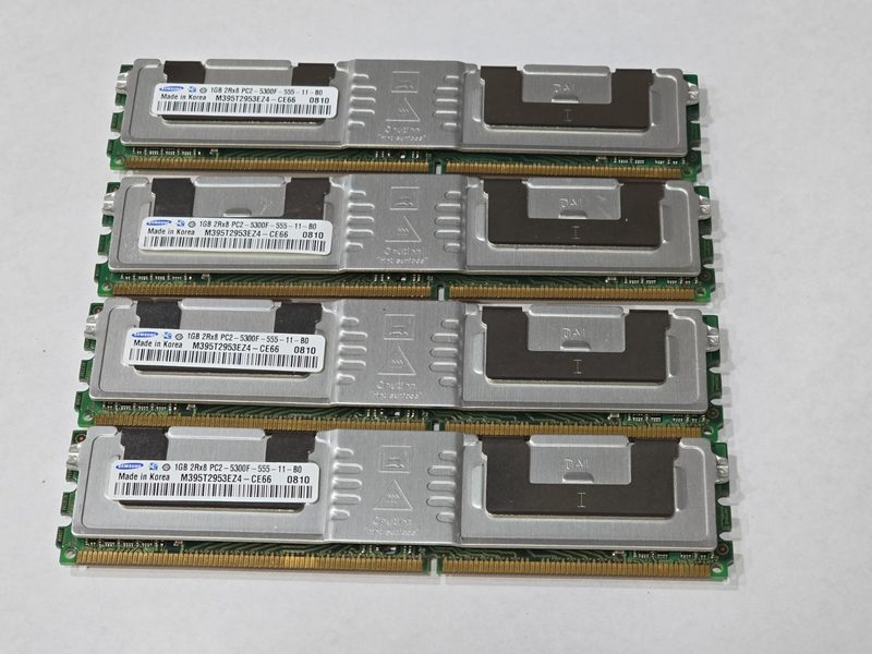 Модуль памяти Samsung M395T2953EZ4-CE66