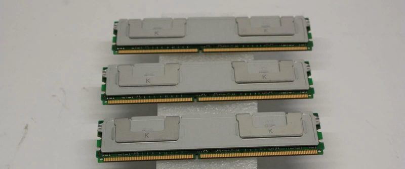 Модуль памяти Samsung M395T6553EZ4-CE66