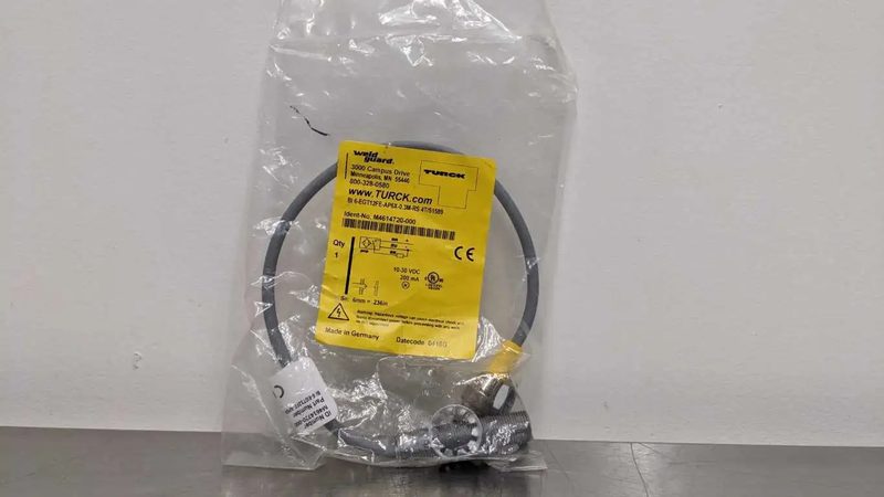 Датчик приближения Turck M4614720-000