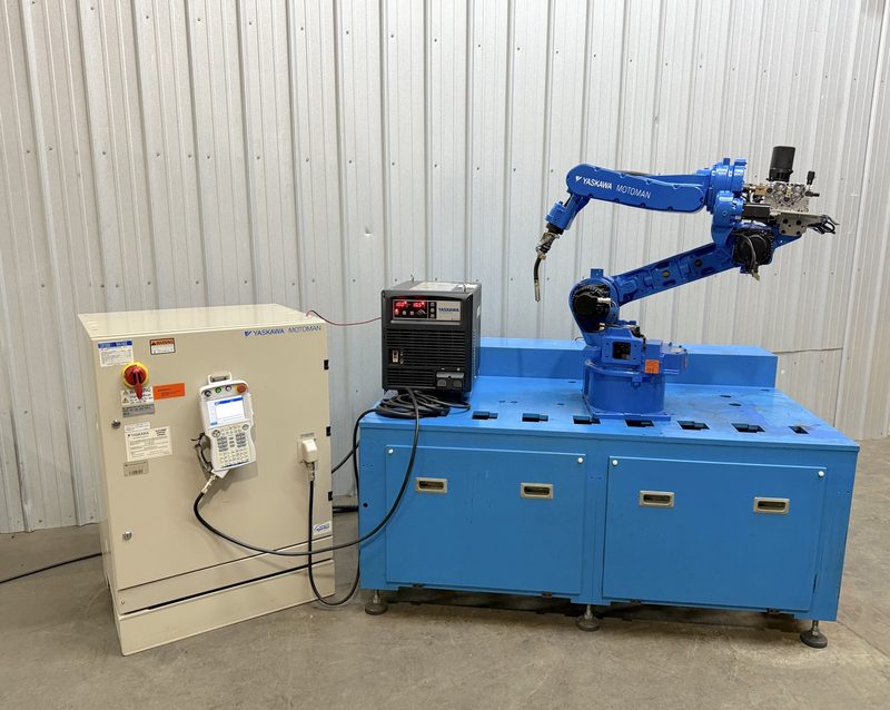 Робот Yaskawa MA1400