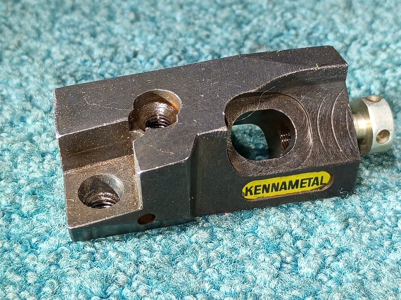 Режущий инструмент Kennametal MCLNR16CA4C