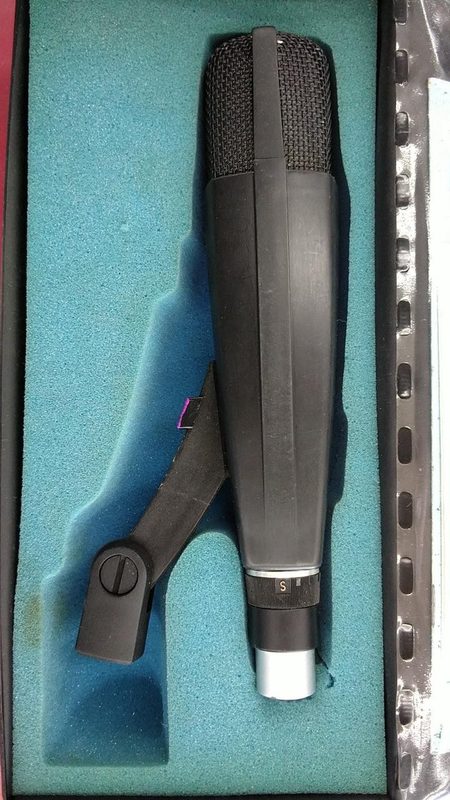 Микрофон MD421-U