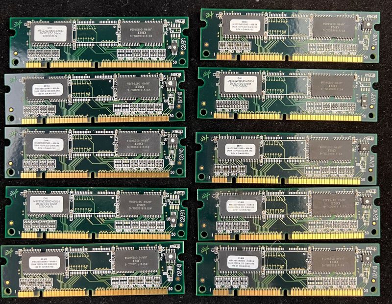 Маршрутизатор Cisco MEM2600-8D