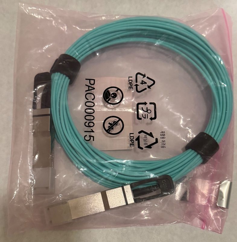 Трансивер Mellanox MFS1S00-H015V