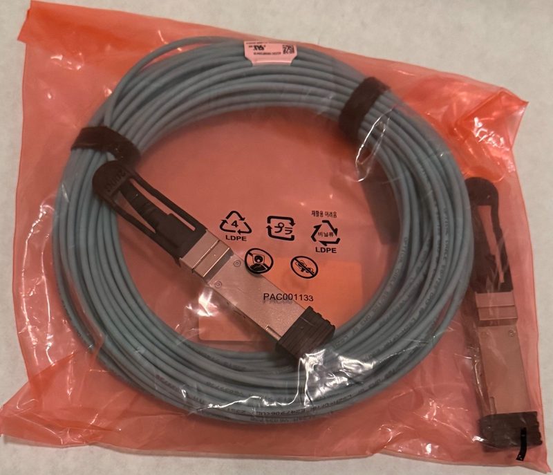 Трансивер Mellanox MFS1S00-H020V