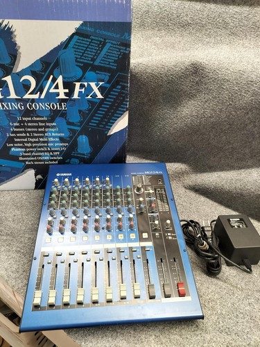 Микшерный пульт MG12/4FX