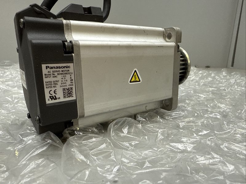 Серводвигатель Panasonic MHMD082G1U