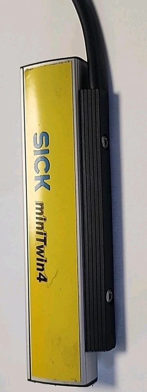 Световая завеса SICK MINITWIN4