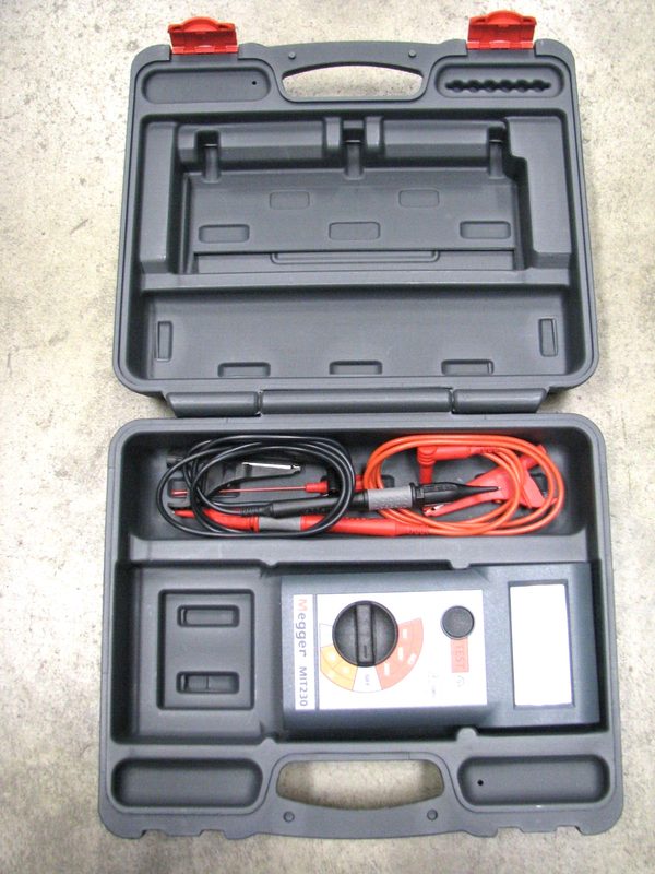 Тестер Megger MIT230