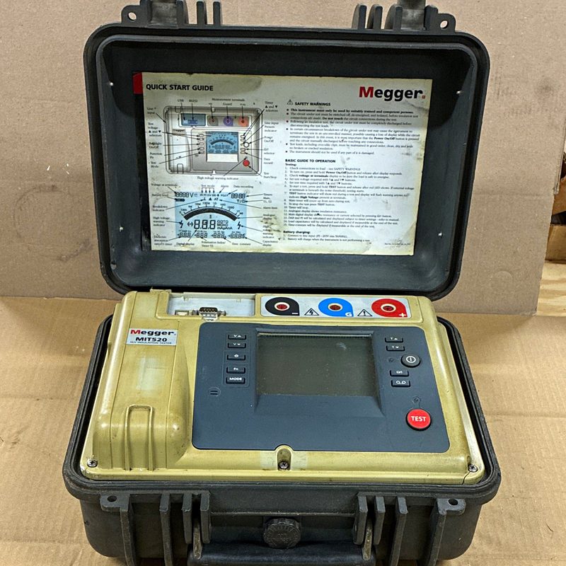 Тестер Megger MIT520