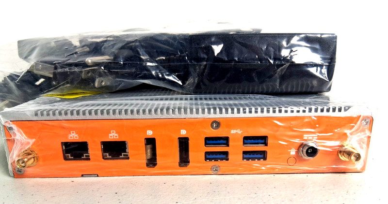 Промышленный компьютер ML340G-51