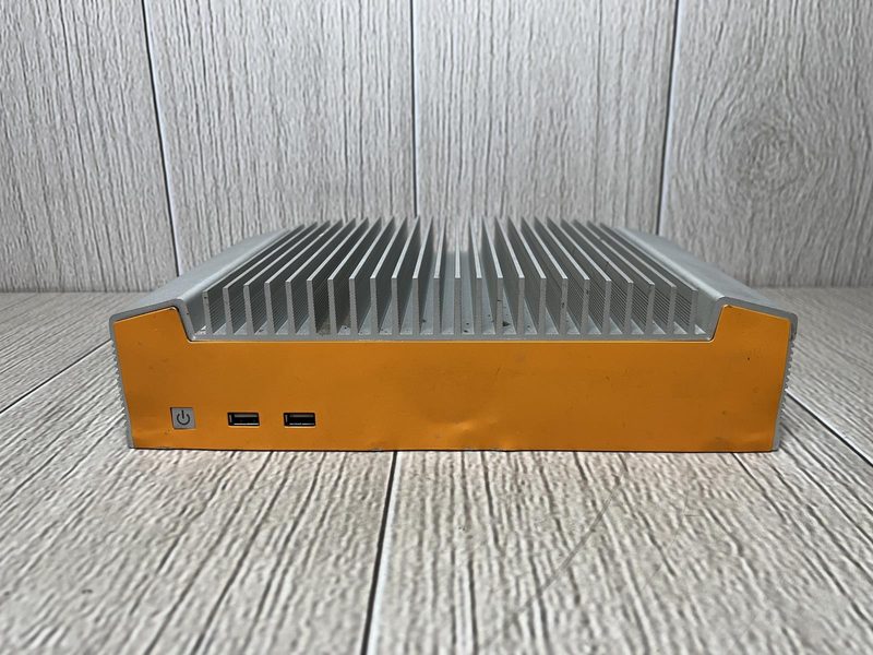 Промышленный компьютер Intel ML600G-52