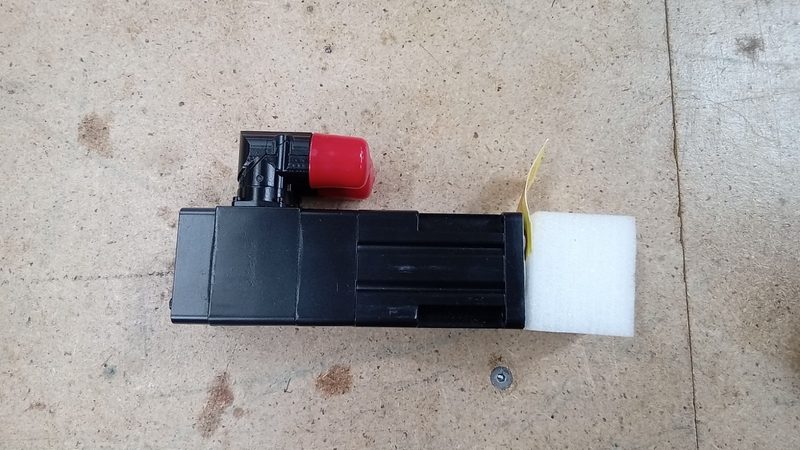 Серводвигатель Allen-Bradley MPL-A1520U-HJ44AA