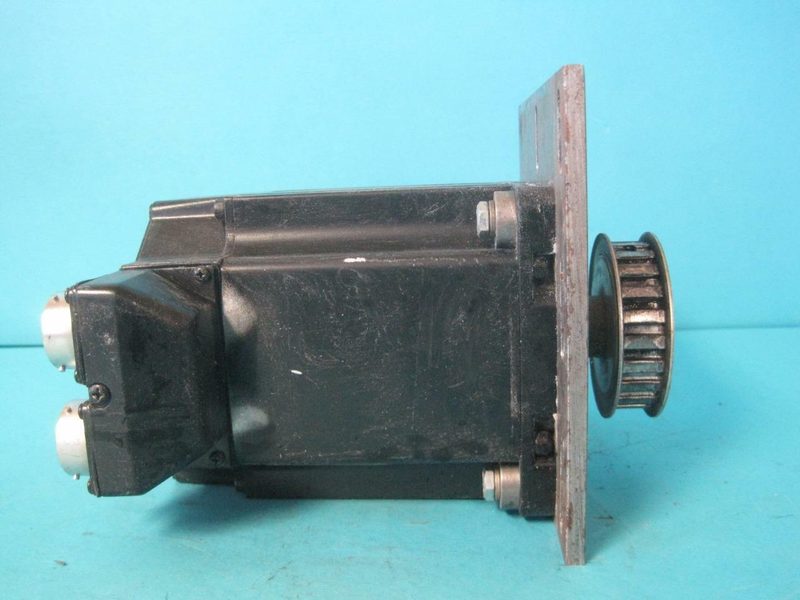 Серводвигатель Allen-Bradley MPL-A4520P-SJ22AA
