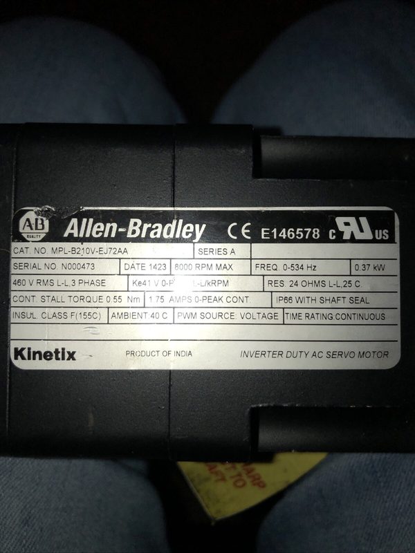 Серводвигатель Allen-Bradley MPL-B210V-EJ72AAS