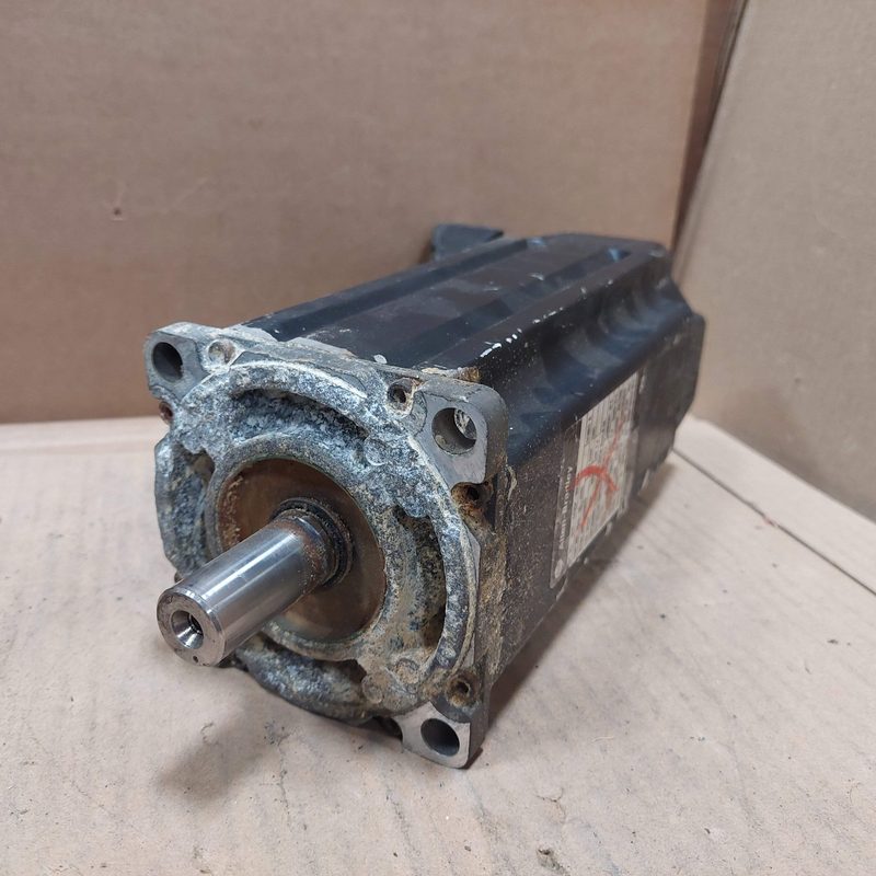 Серводвигатель Allen-Bradley MPL-B430P-MK24AA
