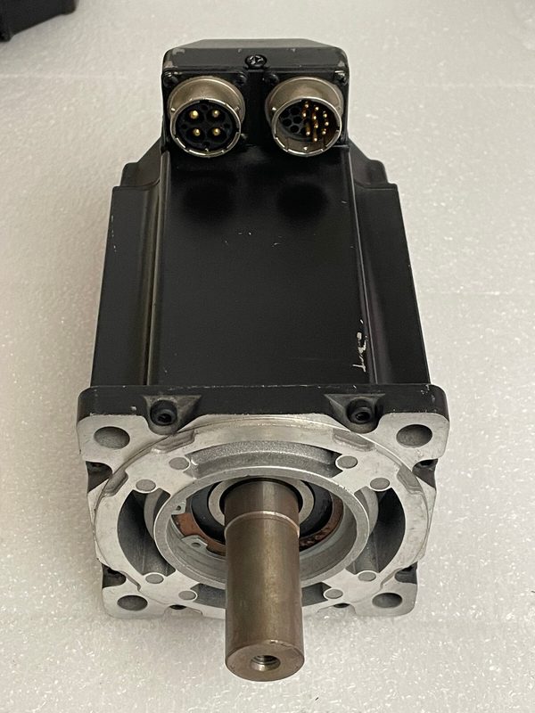 Серводвигатель Allen-Bradley MPL-B4530K-SK22AA