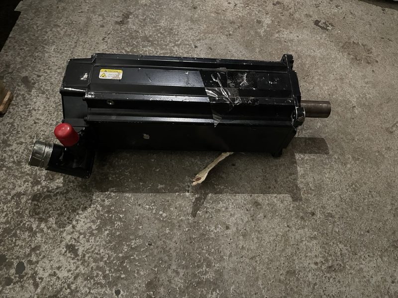 Серводвигатель Allen-Bradley MPL-B580J-MJ74AA