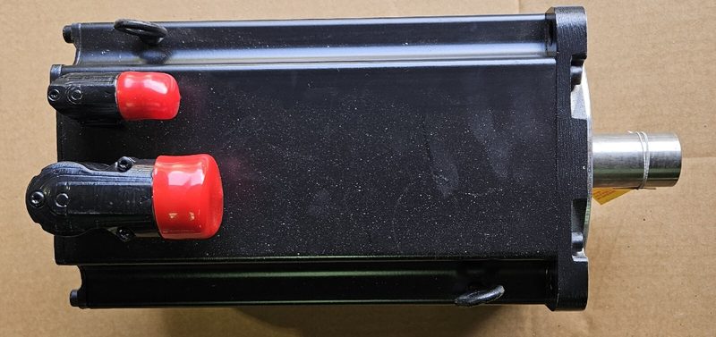 Серводвигатель Allen-Bradley MPL-B680K-MJ72AA