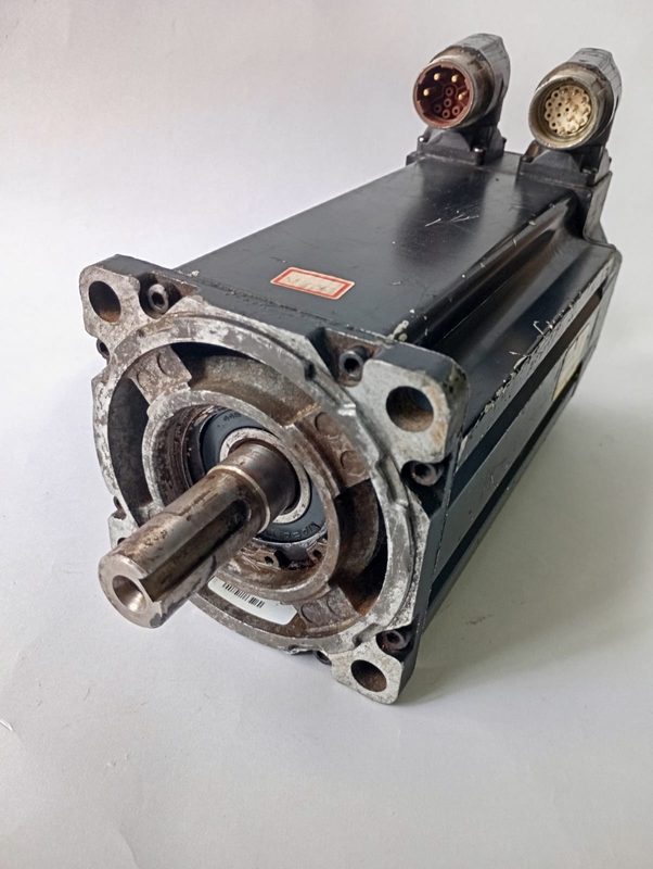 Серводвигатель Allen-Bradley MPM-B1153F-SJ72AA