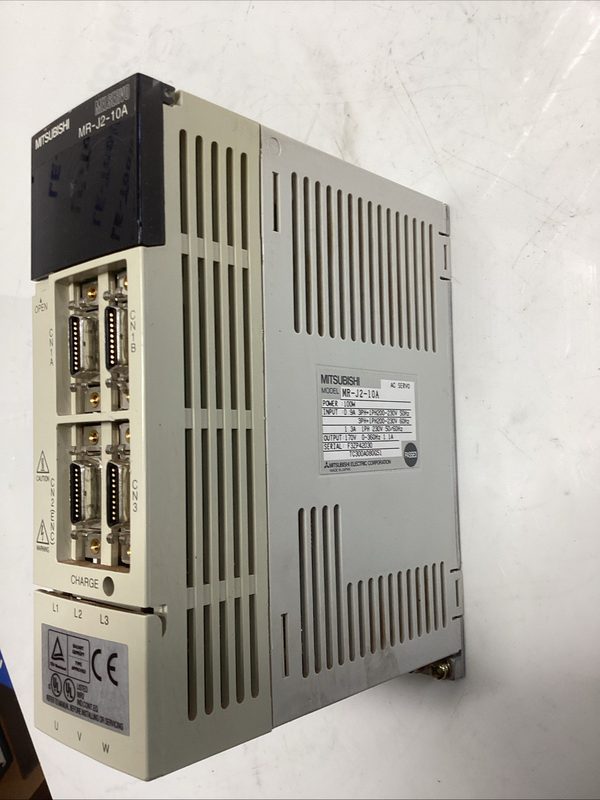 Сервопривод Mitsubishi MR-J2-10A