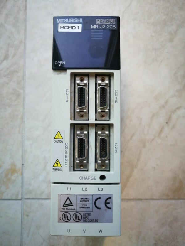 Сервопривод Mitsubishi MR-J2-20B