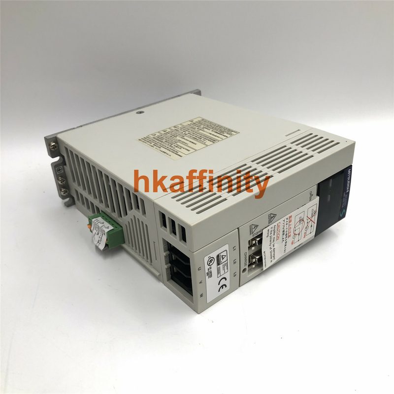 Сервопривод Mitsubishi MR-J2S-70A