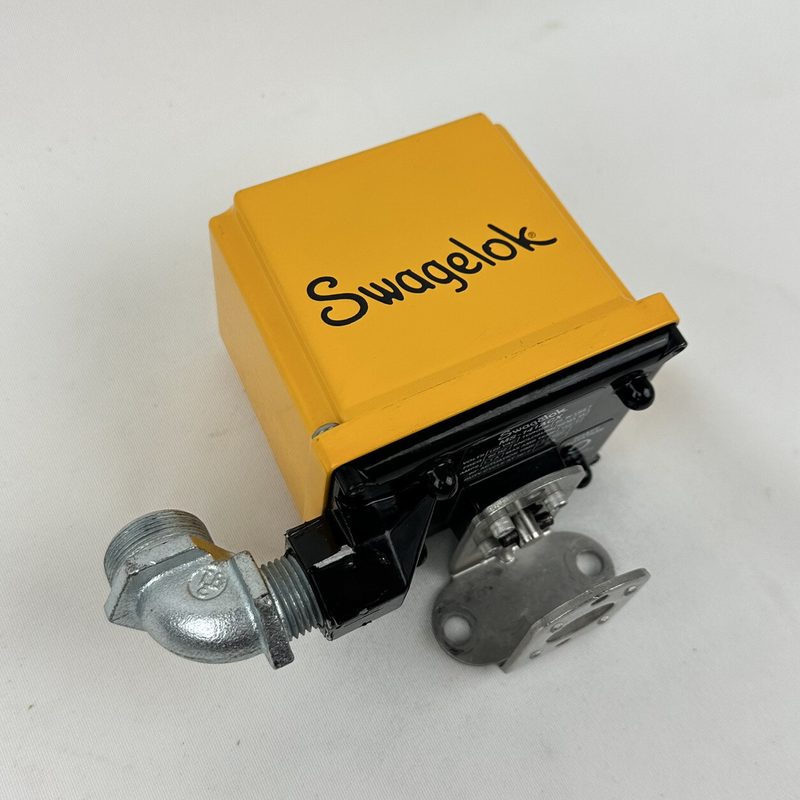 Клапан Swagelok MS141ACX