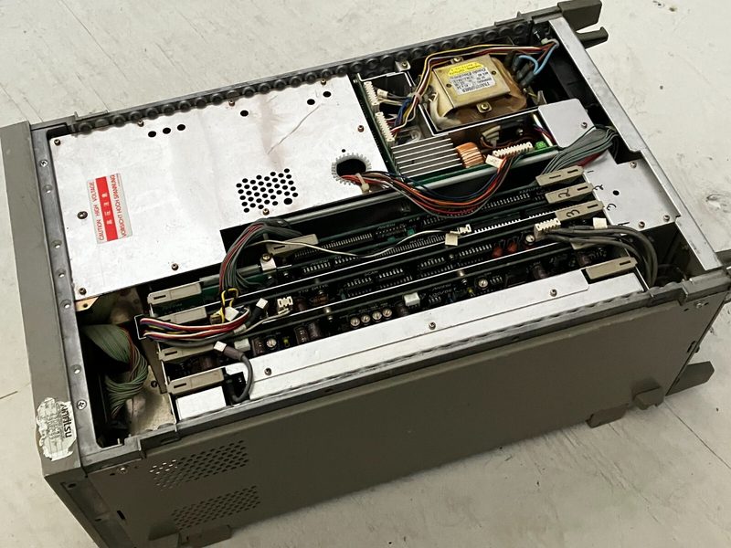 Анализатор спектра Anritsu MS2601A