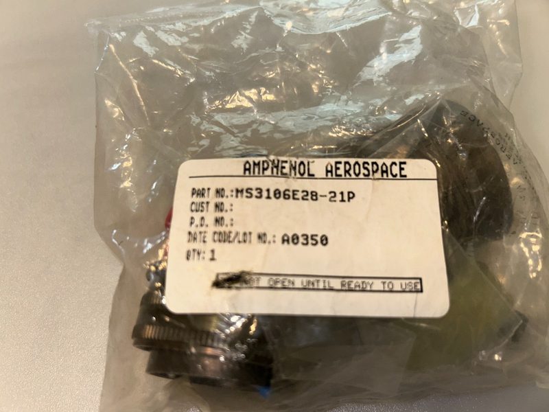 Разъём Amphenol MS3106E28-21P