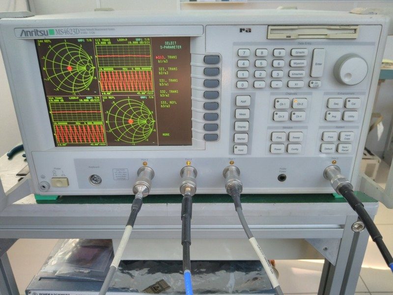 Анализатор цепей Anritsu MS4623D