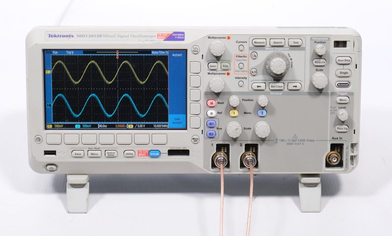 Осциллограф Tektronix MSO2012B